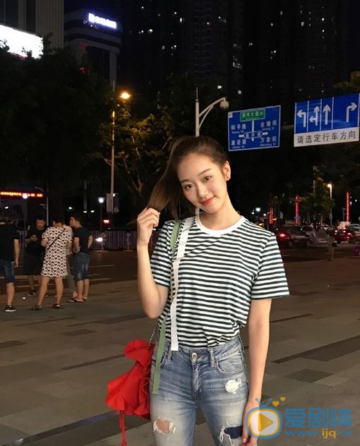 麦童生活照 麦童高清写真_麦童高清剧照