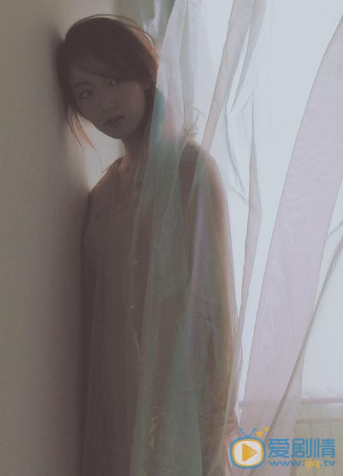 麦童粉色写真 麦童高清写真_麦童高清剧照