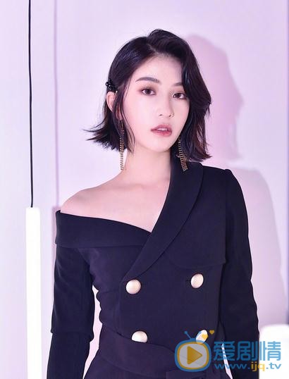 王柳雯杂志写真 王柳雯高清写真_王柳雯高清剧照