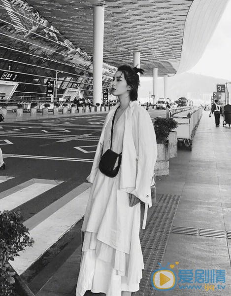 王柳雯街拍写真 王柳雯高清写真_王柳雯高清剧照