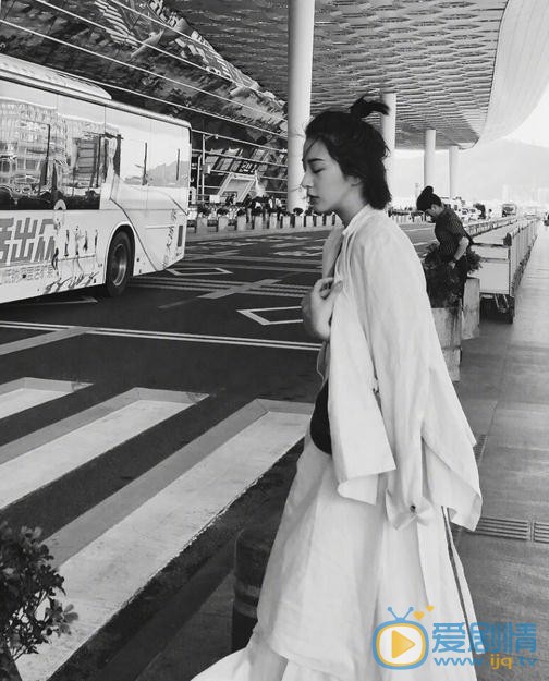 王柳雯街拍写真 王柳雯高清写真_王柳雯高清剧照