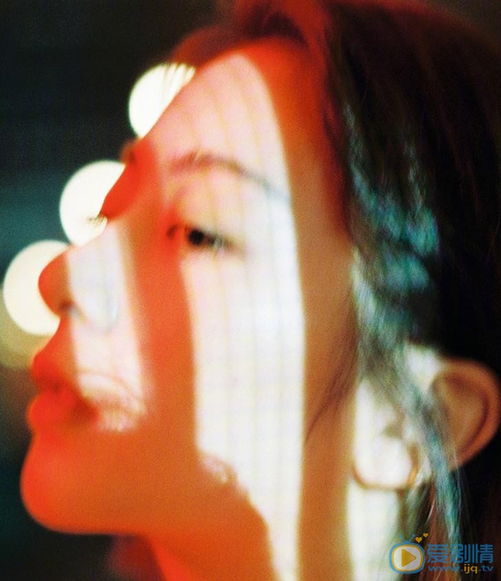 王柳雯另类写真 王柳雯高清写真_王柳雯高清剧照