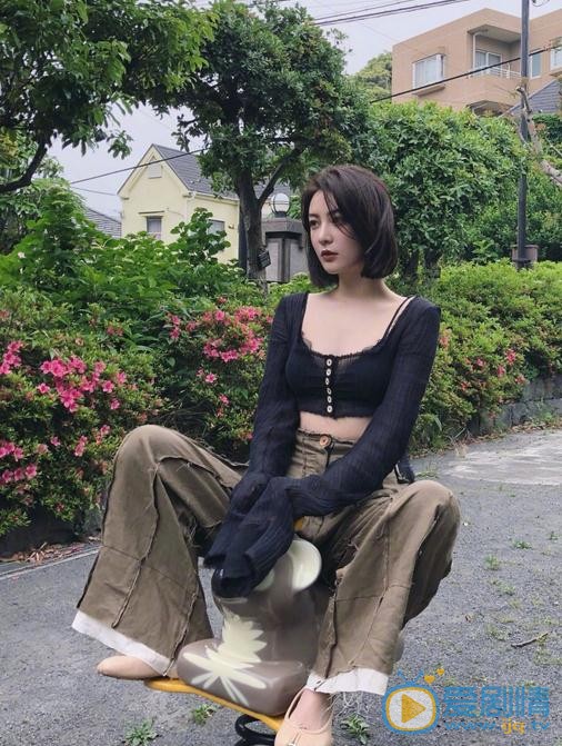 王柳雯街拍写真 王柳雯高清写真_王柳雯高清剧照