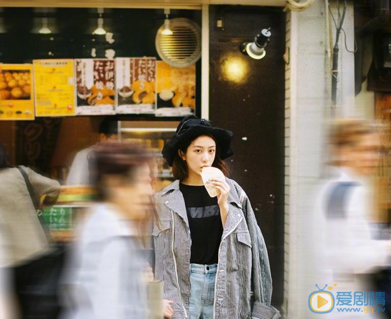 王柳雯街拍写真 王柳雯高清写真_王柳雯高清剧照