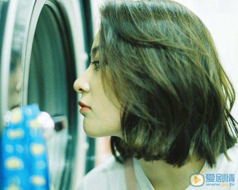 王柳雯街拍写真 王柳雯高清写真_王柳雯高清剧照