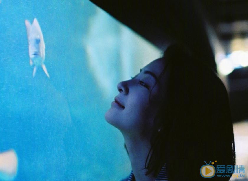 王柳雯街拍写真 王柳雯高清写真_王柳雯高清剧照