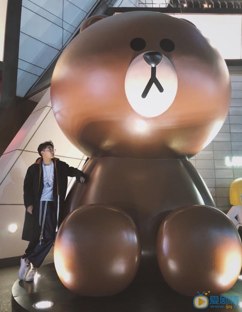 任运杰生活照 任运杰高清写真_任运杰高清剧照