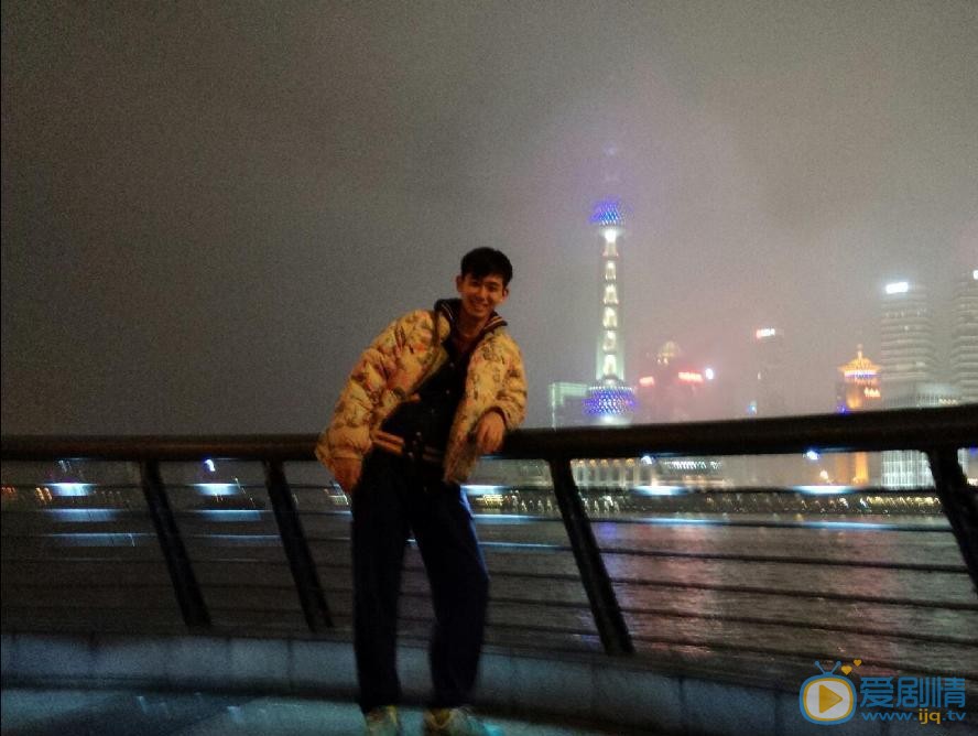 任运杰生活照 任运杰高清写真_任运杰高清剧照