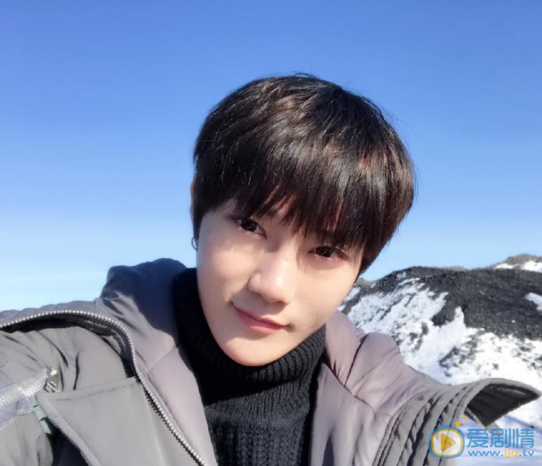 刘也自拍照 刘也高清写真_刘也高清剧照