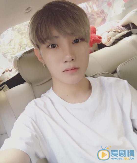 刘也自拍照 刘也高清写真_刘也高清剧照