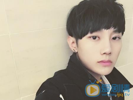 刘也自拍照 刘也高清写真_刘也高清剧照