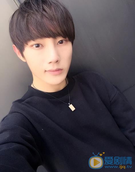 刘也自拍照 刘也高清写真_刘也高清剧照