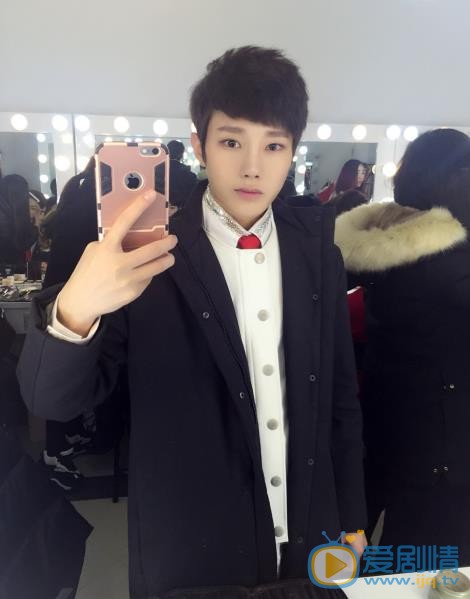 刘也自拍照 刘也高清写真_刘也高清剧照