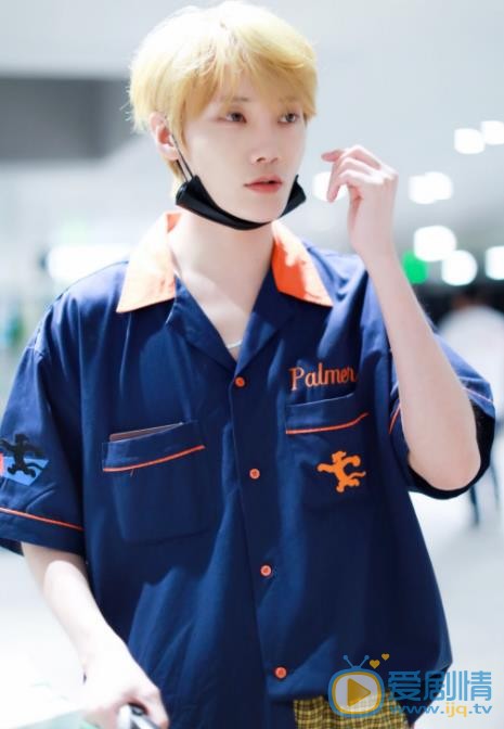 刘也机场照 刘也高清写真_刘也高清剧照