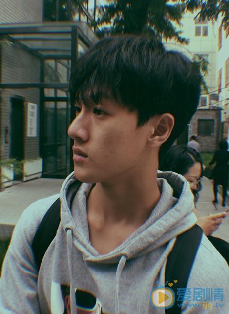李昀锐生活照 李昀锐高清写真_李昀锐高清剧照