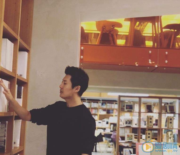 张天其生活照 张天其高清写真_张天其高清剧照