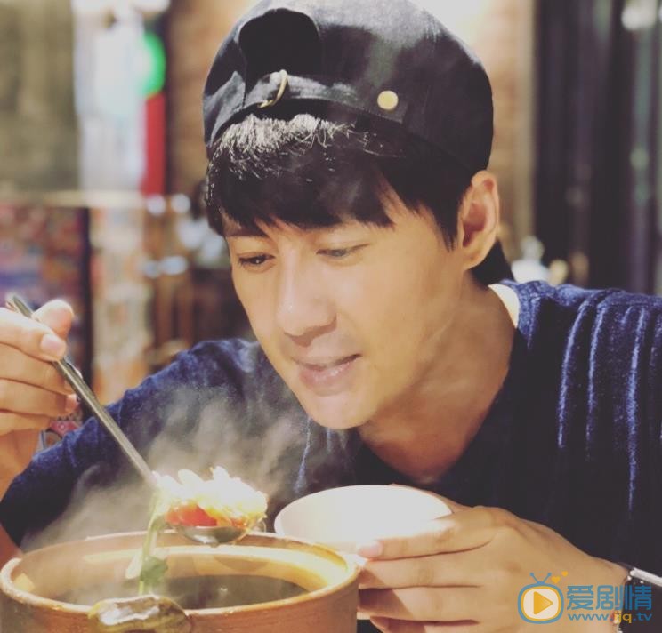 张天其生活照 张天其高清写真_张天其高清剧照