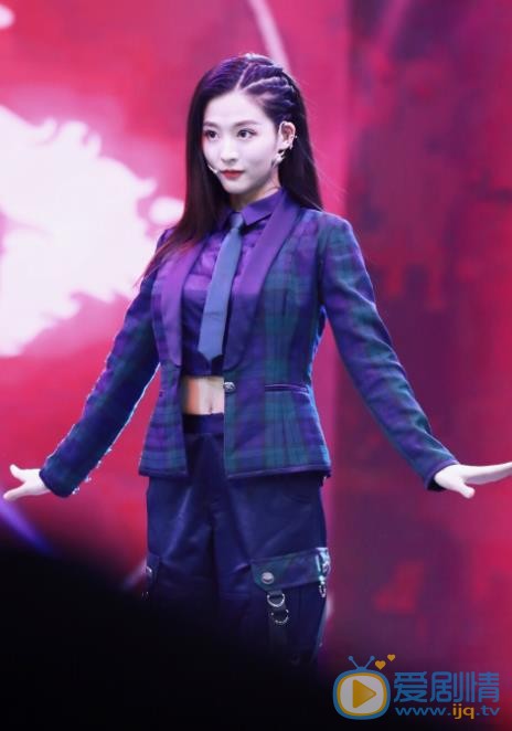 孙芮演出照 孙芮高清写真_孙芮高清剧照