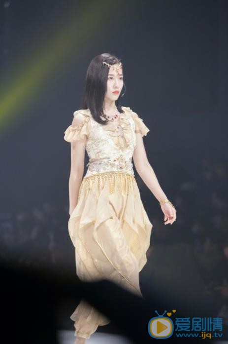 孙芮演出照 孙芮高清写真_孙芮高清剧照