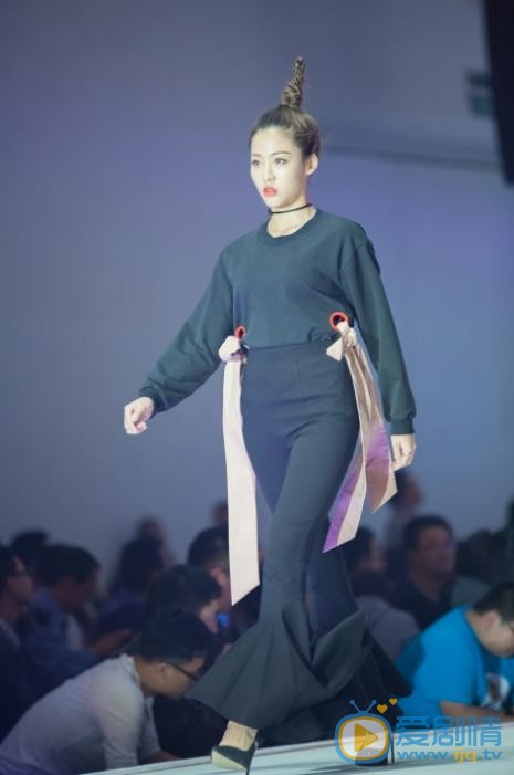 孙芮演出照 孙芮高清写真_孙芮高清剧照
