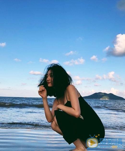 张嘉希海边写真 张嘉希高清写真_张嘉希高清剧照
