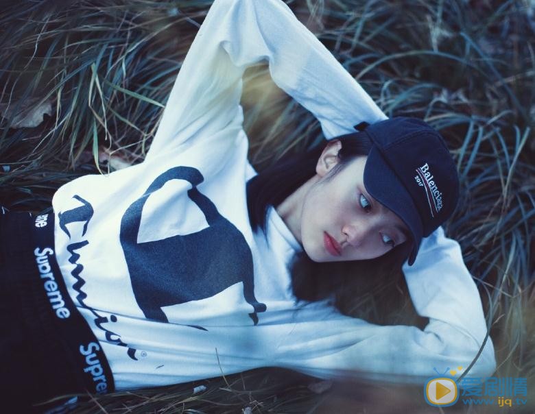 张嘉希秋季写真 张嘉希高清写真_张嘉希高清剧照