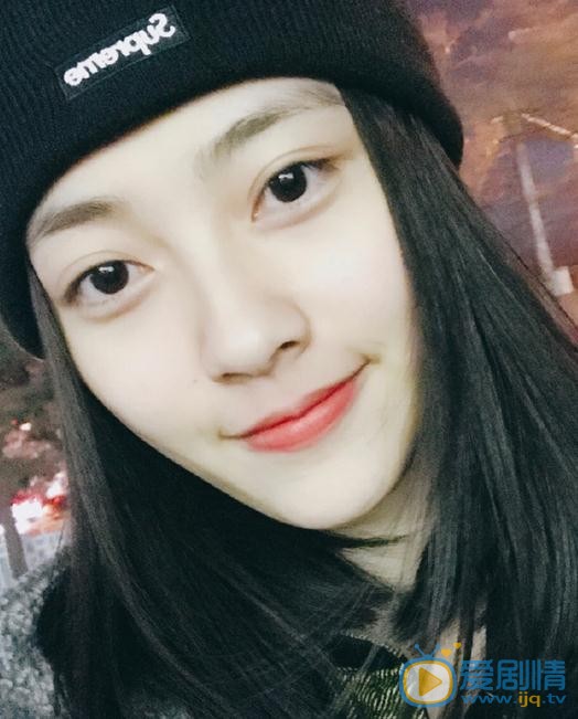 张嘉希生活照 张嘉希高清写真_张嘉希高清剧照