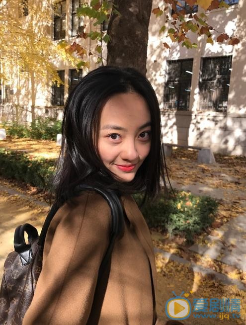 张嘉希生活照 张嘉希高清写真_张嘉希高清剧照