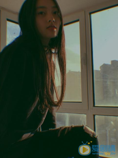 张嘉希秋季写真 张嘉希高清写真_张嘉希高清剧照