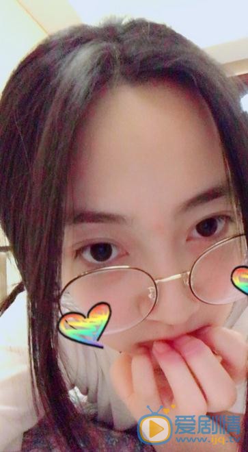 张嘉希可爱照 张嘉希高清写真_张嘉希高清剧照