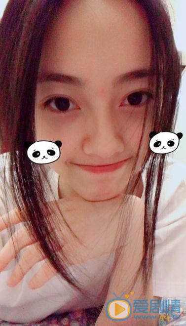 张嘉希可爱照 张嘉希高清写真_张嘉希高清剧照