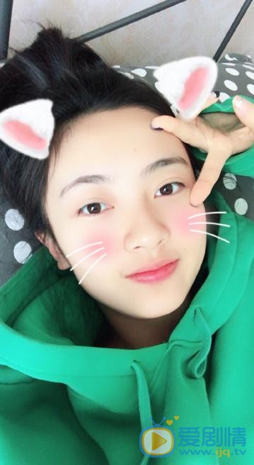 张嘉希可爱照 张嘉希高清写真_张嘉希高清剧照