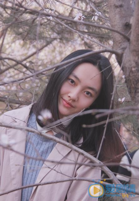 张嘉希清新写真 张嘉希高清写真_张嘉希高清剧照