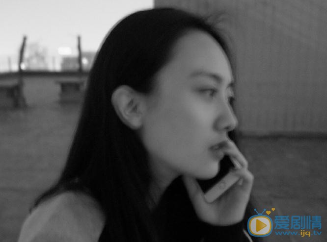张嘉希夜色写真 张嘉希高清写真_张嘉希高清剧照