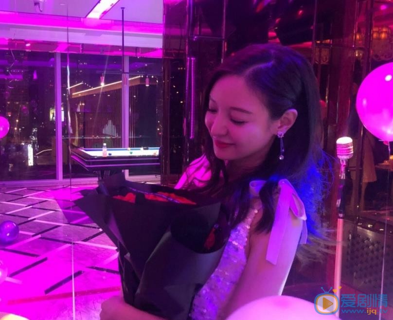 王婉晨生活照 王婉晨高清写真_王婉晨高清剧照