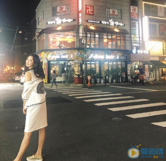 王婉晨户外旅行照 王婉晨高清写真_王婉晨高清剧照