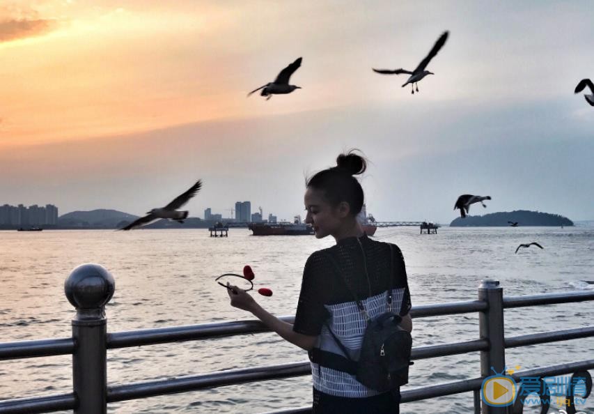 王婉晨户外旅行照 王婉晨高清写真_王婉晨高清剧照