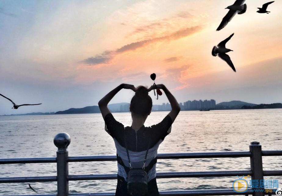 王婉晨户外旅行照 王婉晨高清写真_王婉晨高清剧照