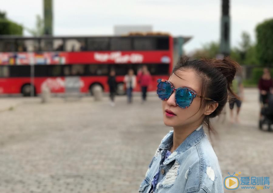 王婉晨户外旅行照 王婉晨高清写真_王婉晨高清剧照