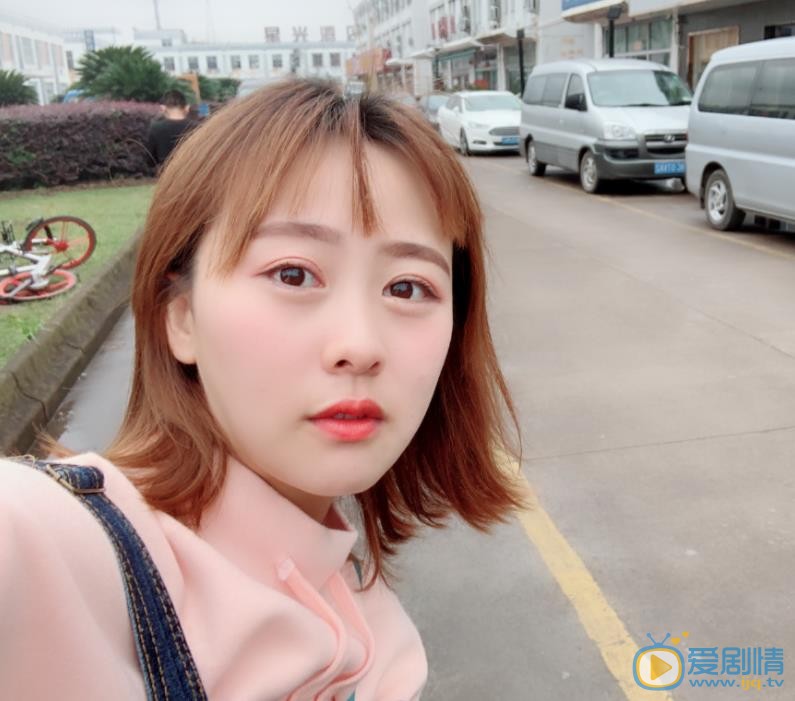 赵凌彬自拍照 赵凌彬高清写真_赵凌彬高清剧照