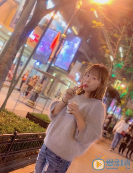 赵凌彬生活照 赵凌彬高清写真_赵凌彬高清剧照