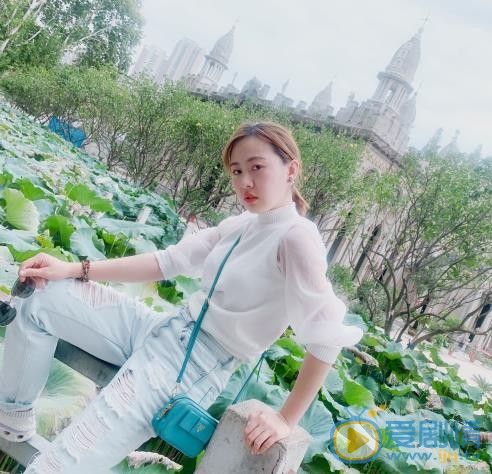 赵凌彬生活照 赵凌彬高清写真_赵凌彬高清剧照