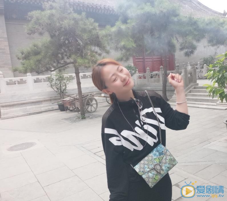 赵凌彬生活照 赵凌彬高清写真_赵凌彬高清剧照