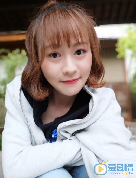 赵凌彬自拍照 赵凌彬高清写真_赵凌彬高清剧照