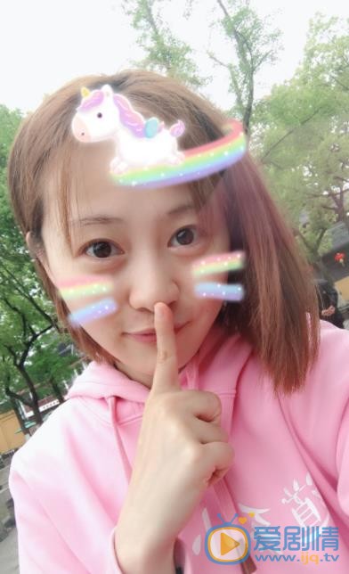 赵凌彬自拍照 赵凌彬高清写真_赵凌彬高清剧照