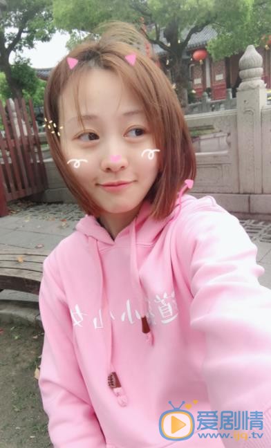 赵凌彬自拍照 赵凌彬高清写真_赵凌彬高清剧照