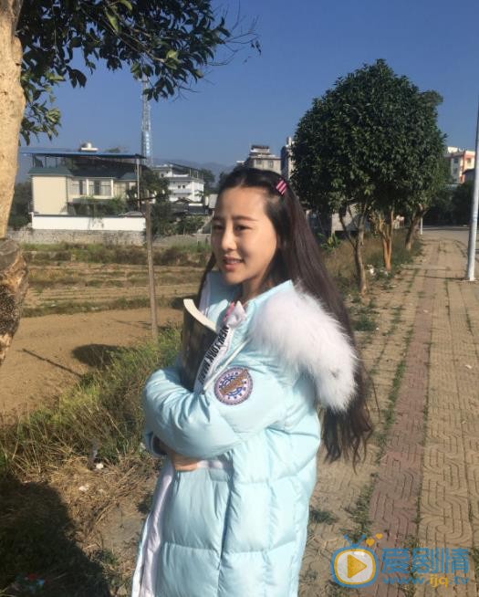 赵凌彬生活照 赵凌彬高清写真_赵凌彬高清剧照
