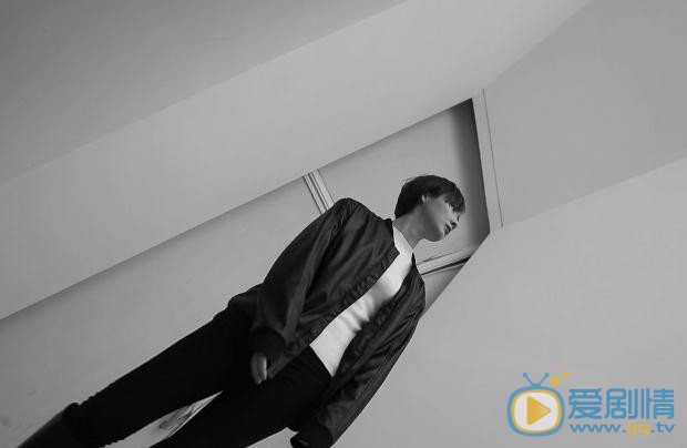 宋丹黎黑白写真 宋丹黎高清写真_宋丹黎高清剧照