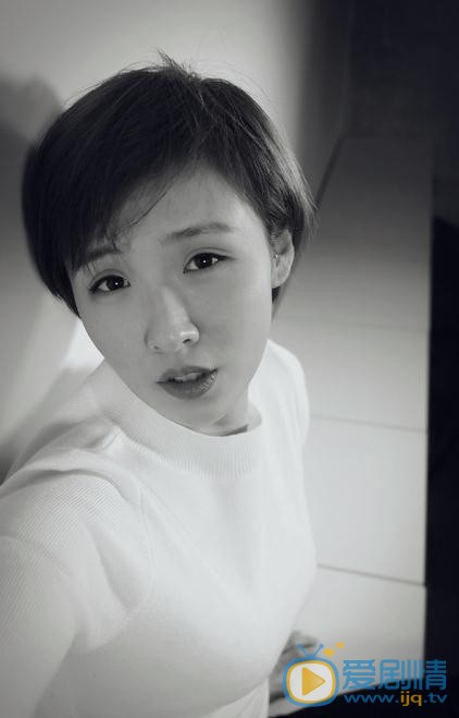 宋丹黎黑白写真 宋丹黎高清写真_宋丹黎高清剧照
