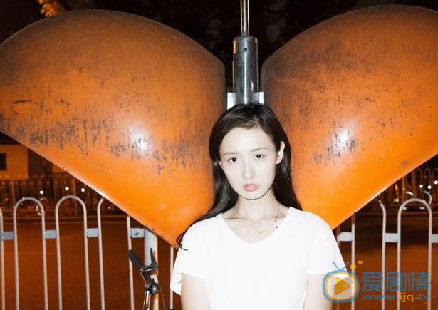 宋丹黎街拍写真 宋丹黎高清写真_宋丹黎高清剧照